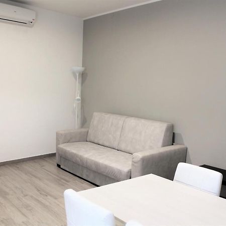 Bilocale Vega-Intero Appartamento Ad Uso Esclusivo By Appartamenti Petrucci By Appartamenti Petrucci فولينيو المظهر الخارجي الصورة